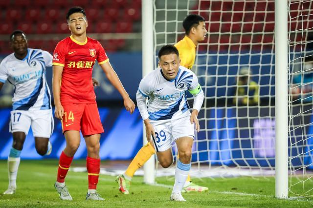 1663680287976061042.jpg 1573045898436542465.jpg